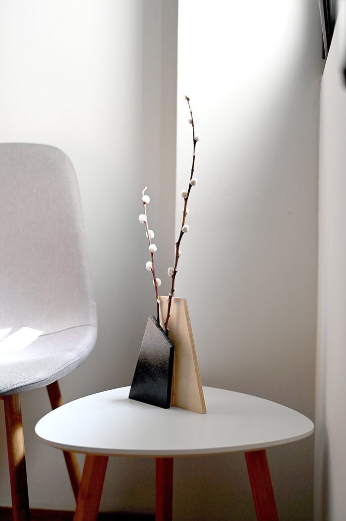 Black Wood Bud Vase Modern Table Organizer - Image 4