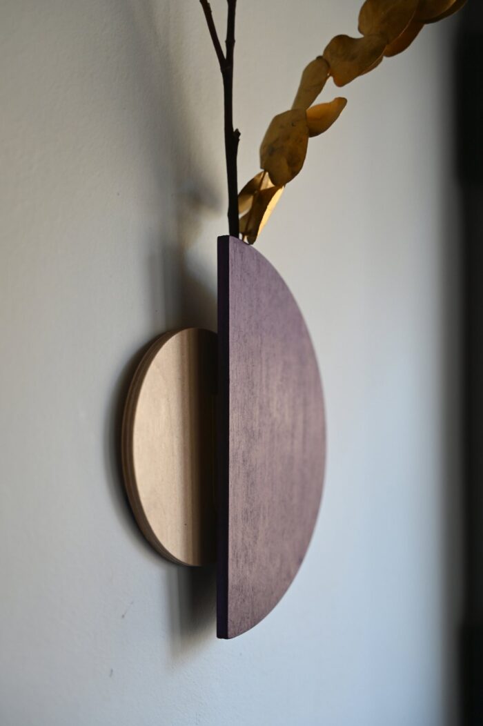 Modern Wooden Wall Pocket for Dried Flowers - Image 3