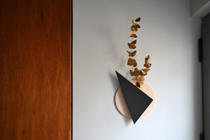 Modern Wooden Wall Pocket for Dried Flowers - Image 6