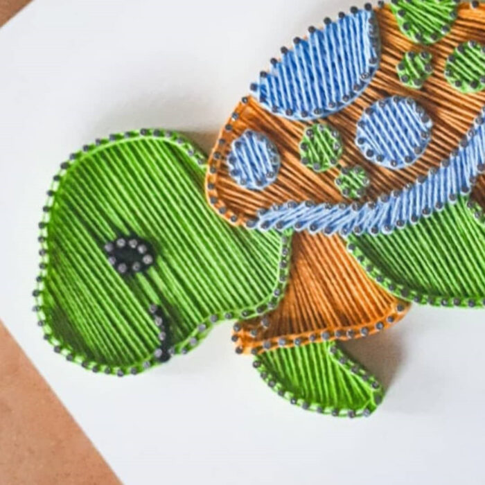 Handmade Turtle String Art – Ocean-Themed Wall Decor - Image 4