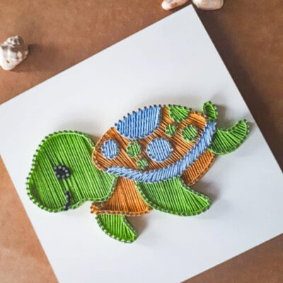 Handmade Turtle String Art – Ocean-Themed Wall Decor
