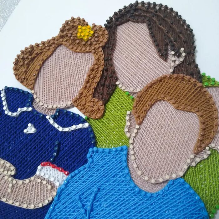 Personalized String Art Family Portrait - Image 4
