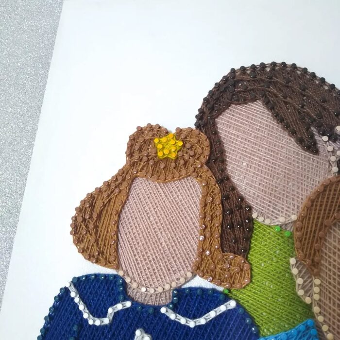 Personalized String Art Family Portrait - Image 5